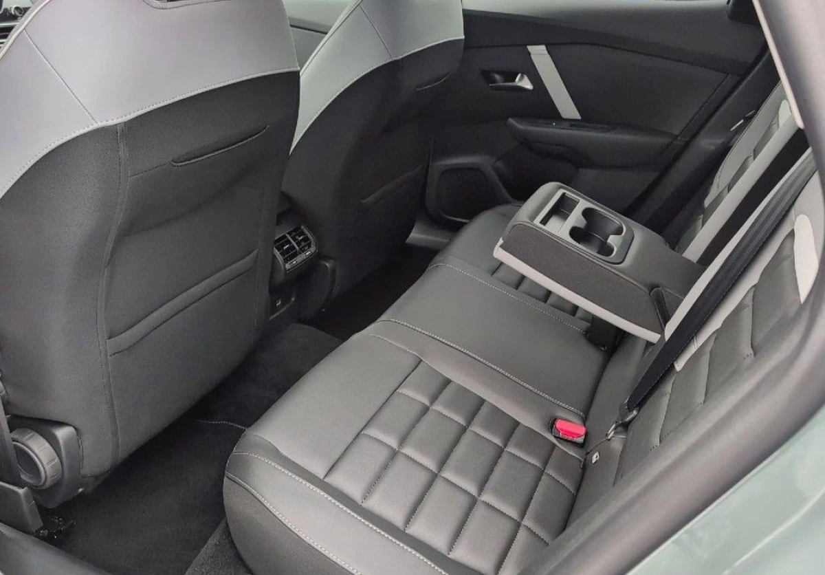 Citroën C4 - Zdjęcie 10