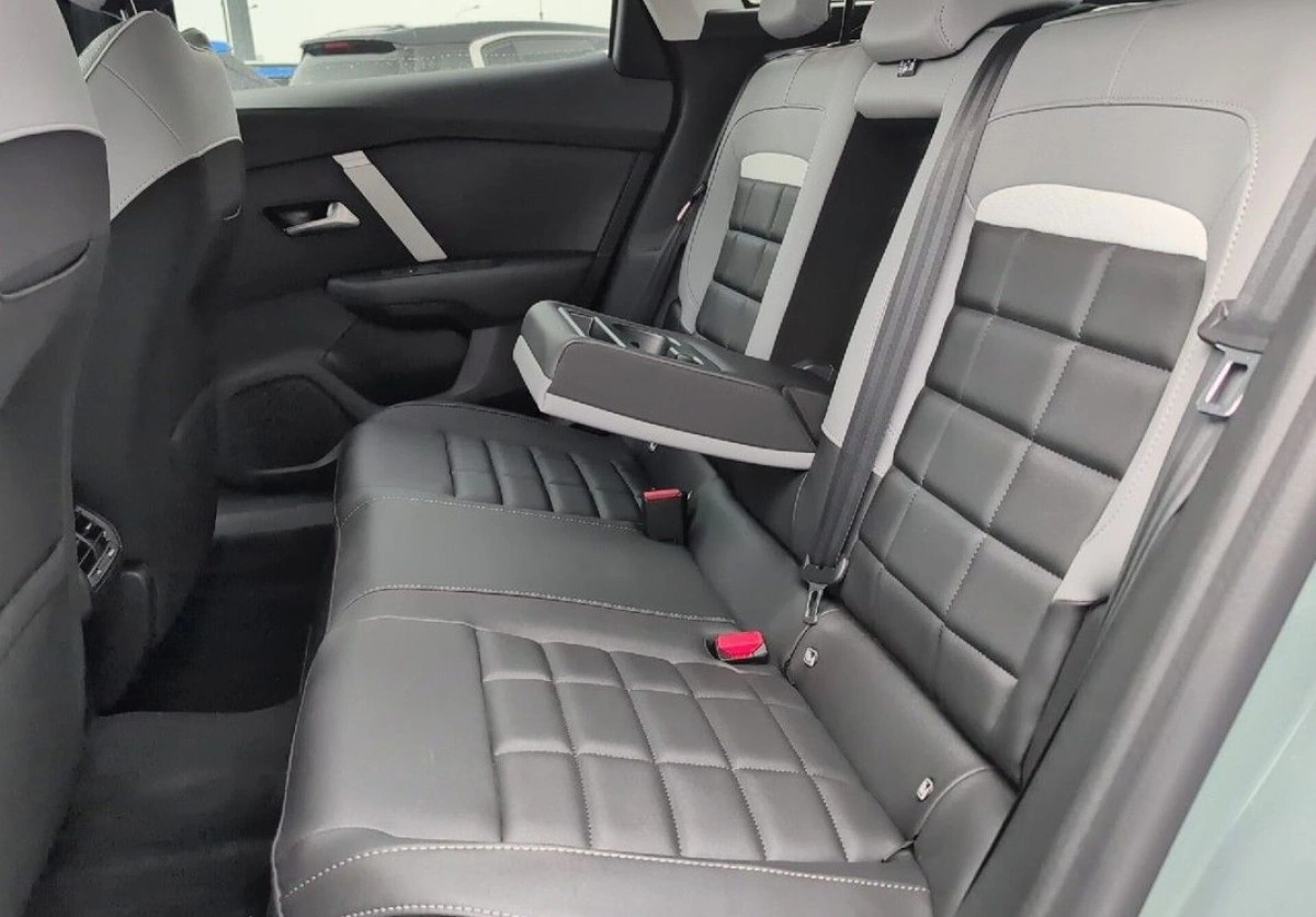 Citroën C4 - Zdjęcie 12