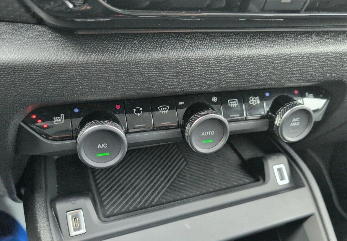 Citroën C4 - Zdjęcie 16