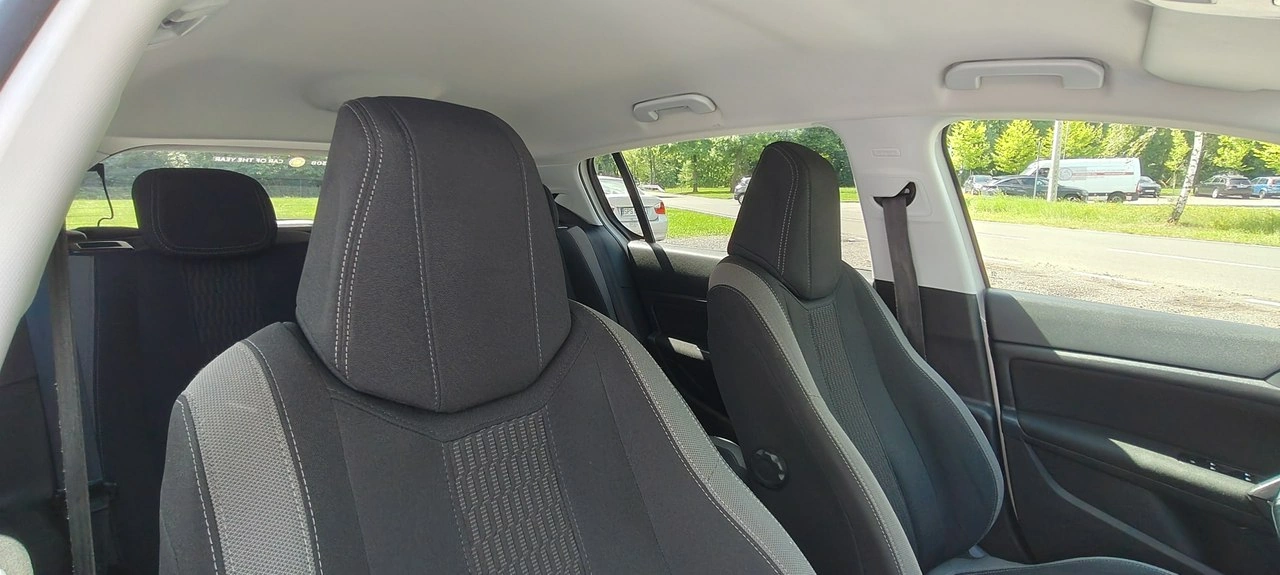 Peugeot 308 - Zdjęcie 11