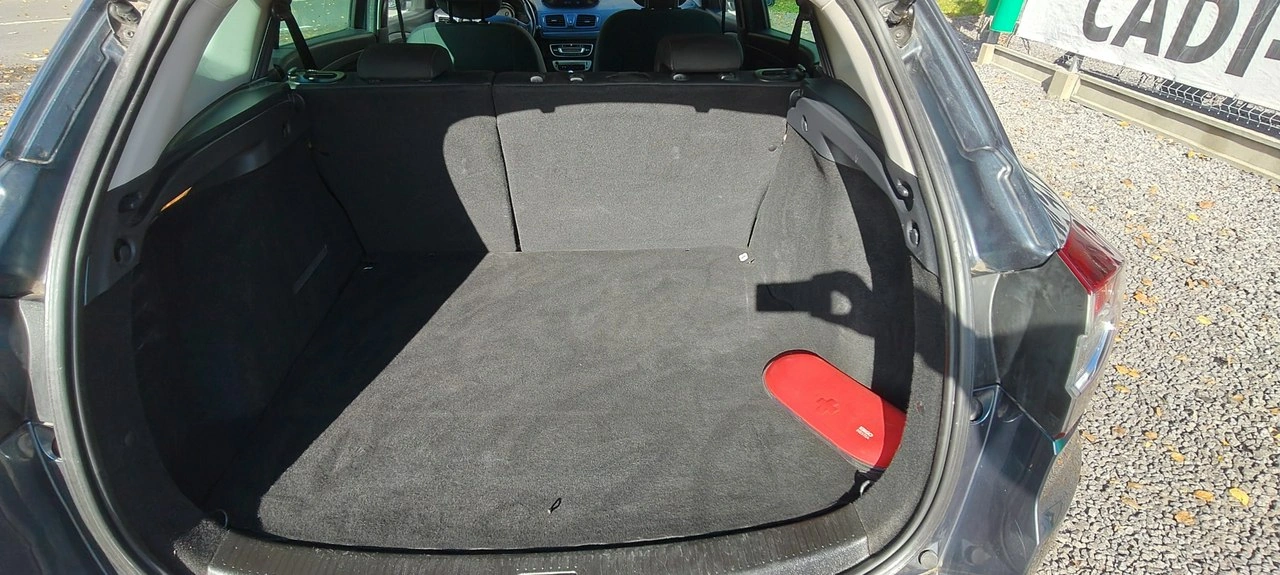 Renault Megane - Zdjęcie 13