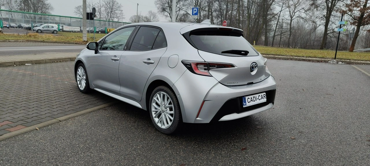 Toyota Corolla - Zdjęcie 5