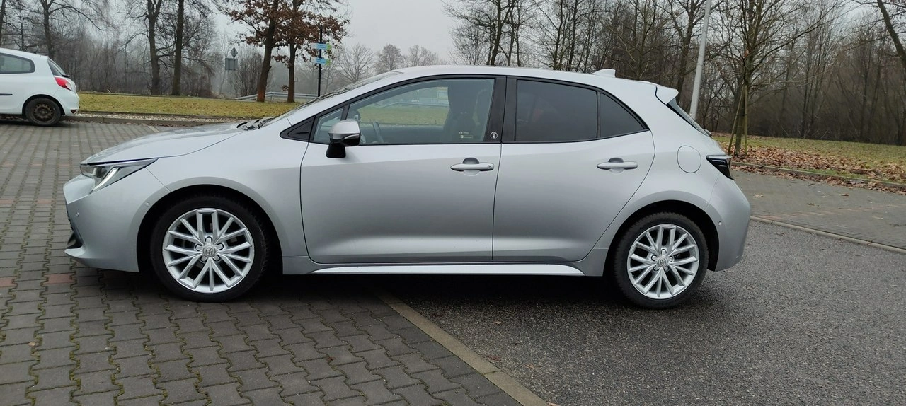 Toyota Corolla - Zdjęcie 6