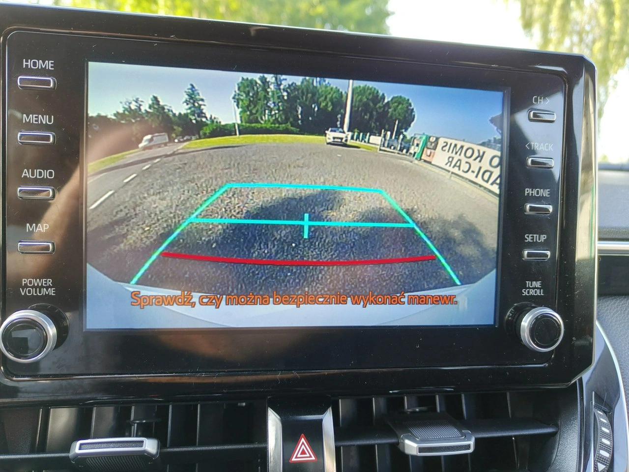 Toyota Corolla - Zdjęcie 9