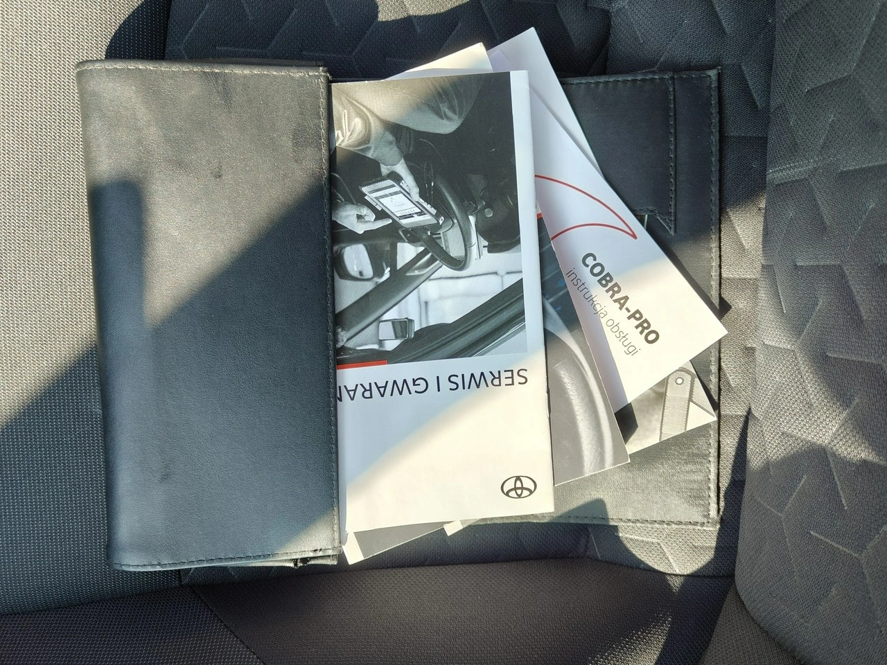 Toyota Corolla - Zdjęcie 16