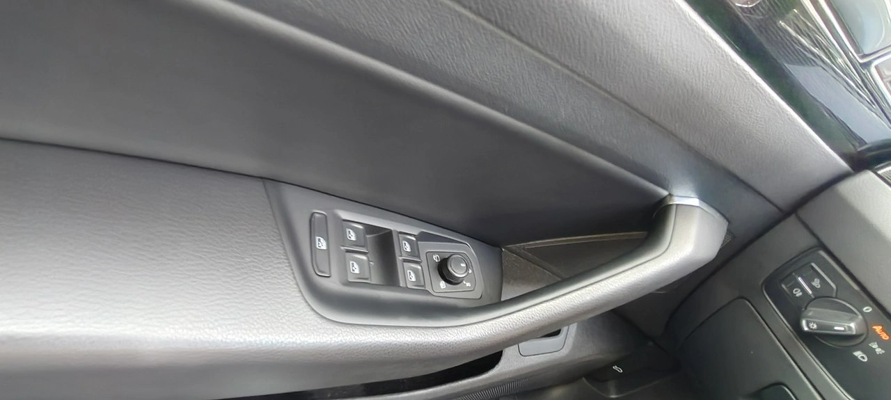 Volkswagen Arteon - Zdjęcie 17