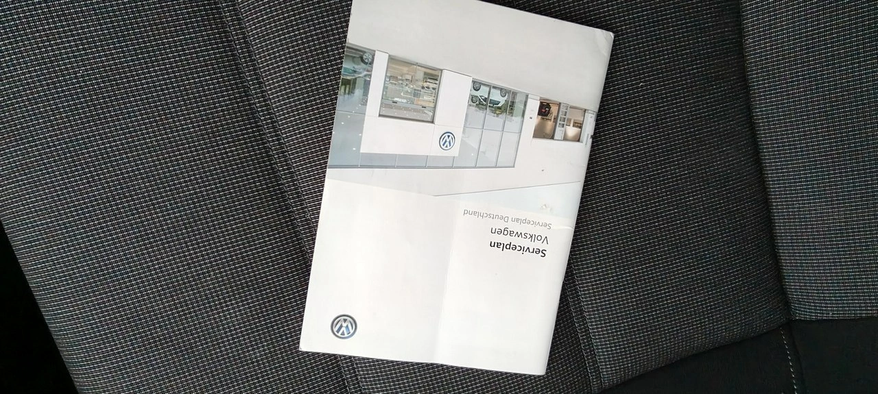 Volkswagen Passat - Zdjęcie 17