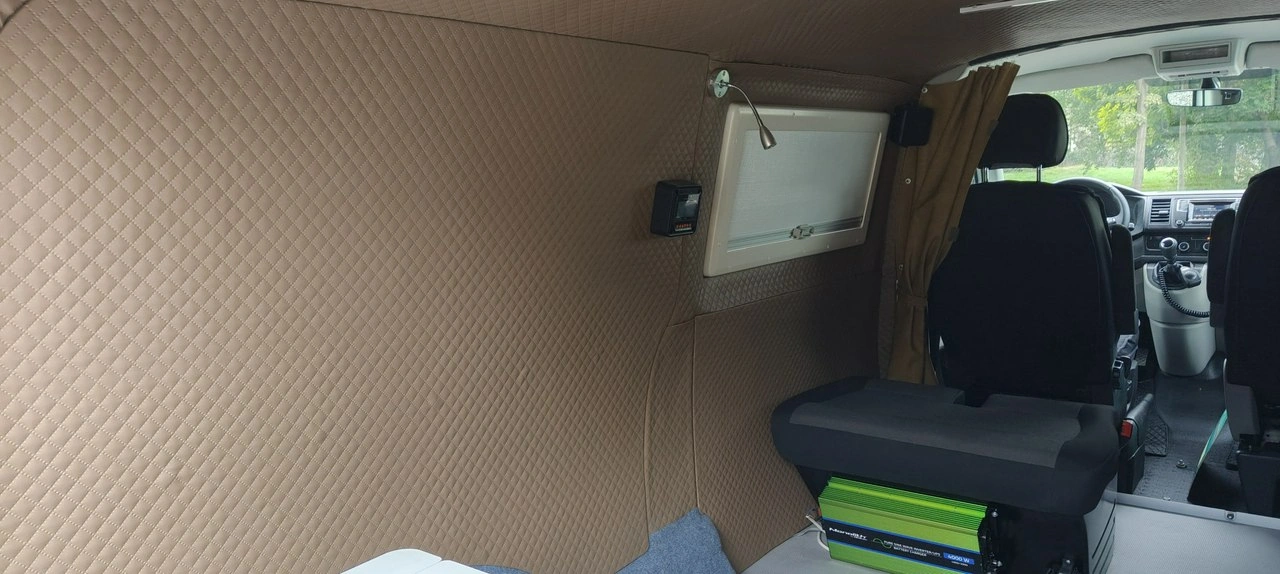 Volkswagen Transporter - Zdjęcie 14