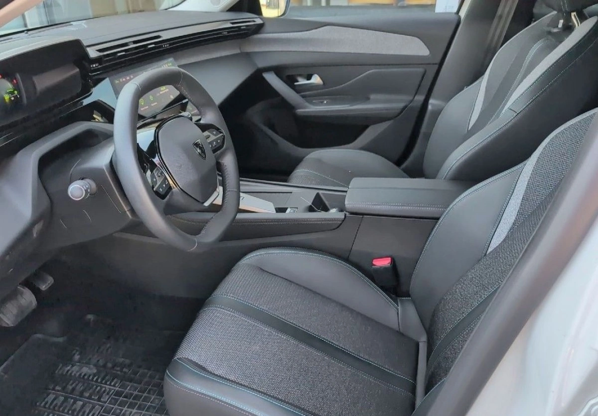 Peugeot 308 - Zdjęcie 9