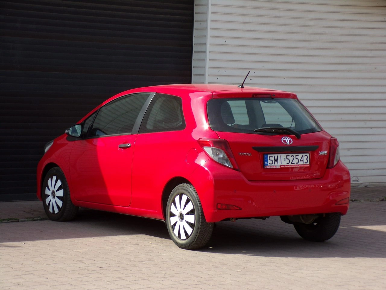 Toyota Yaris - Zdjęcie 9