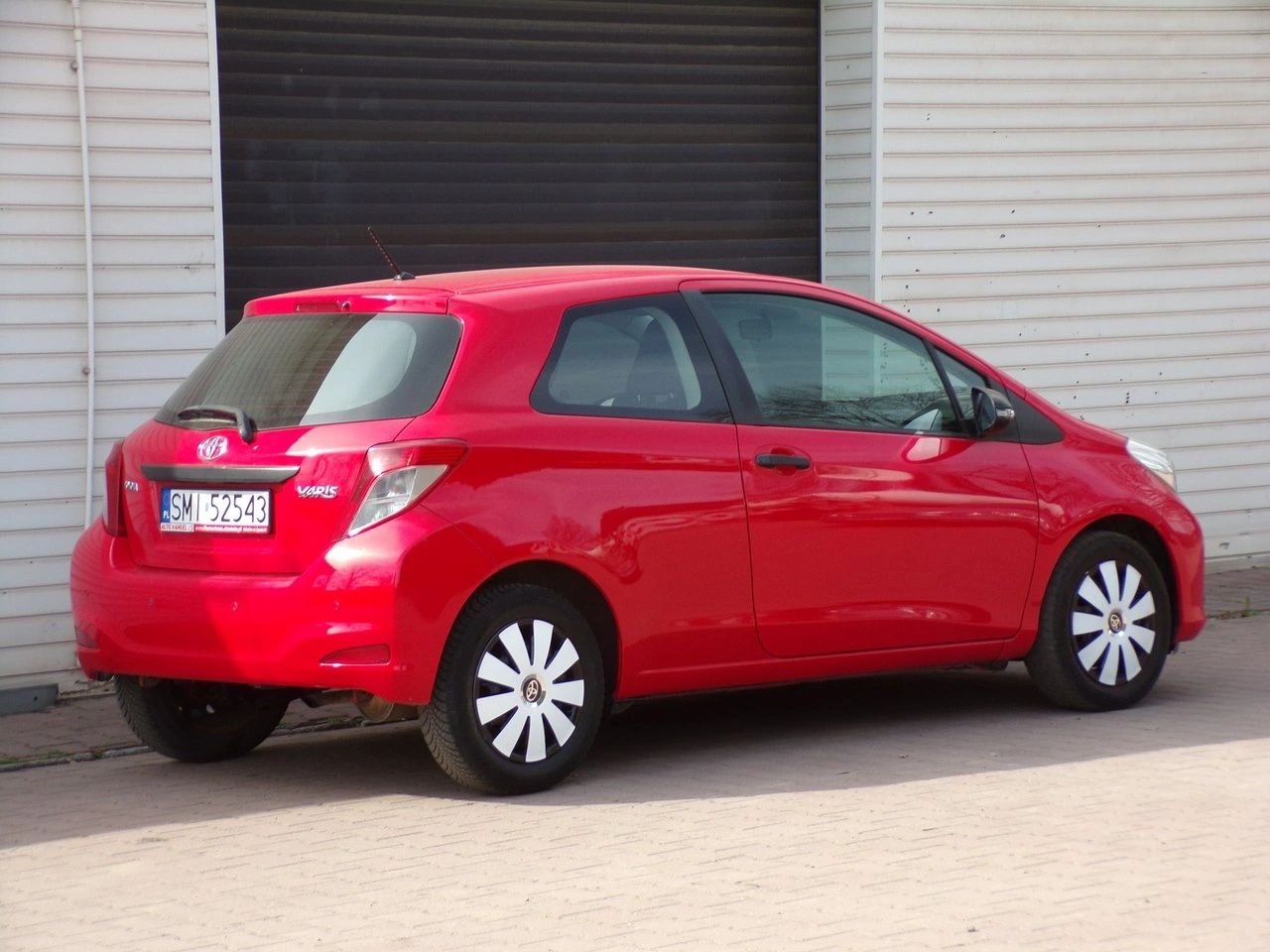 Toyota Yaris - Zdjęcie 10