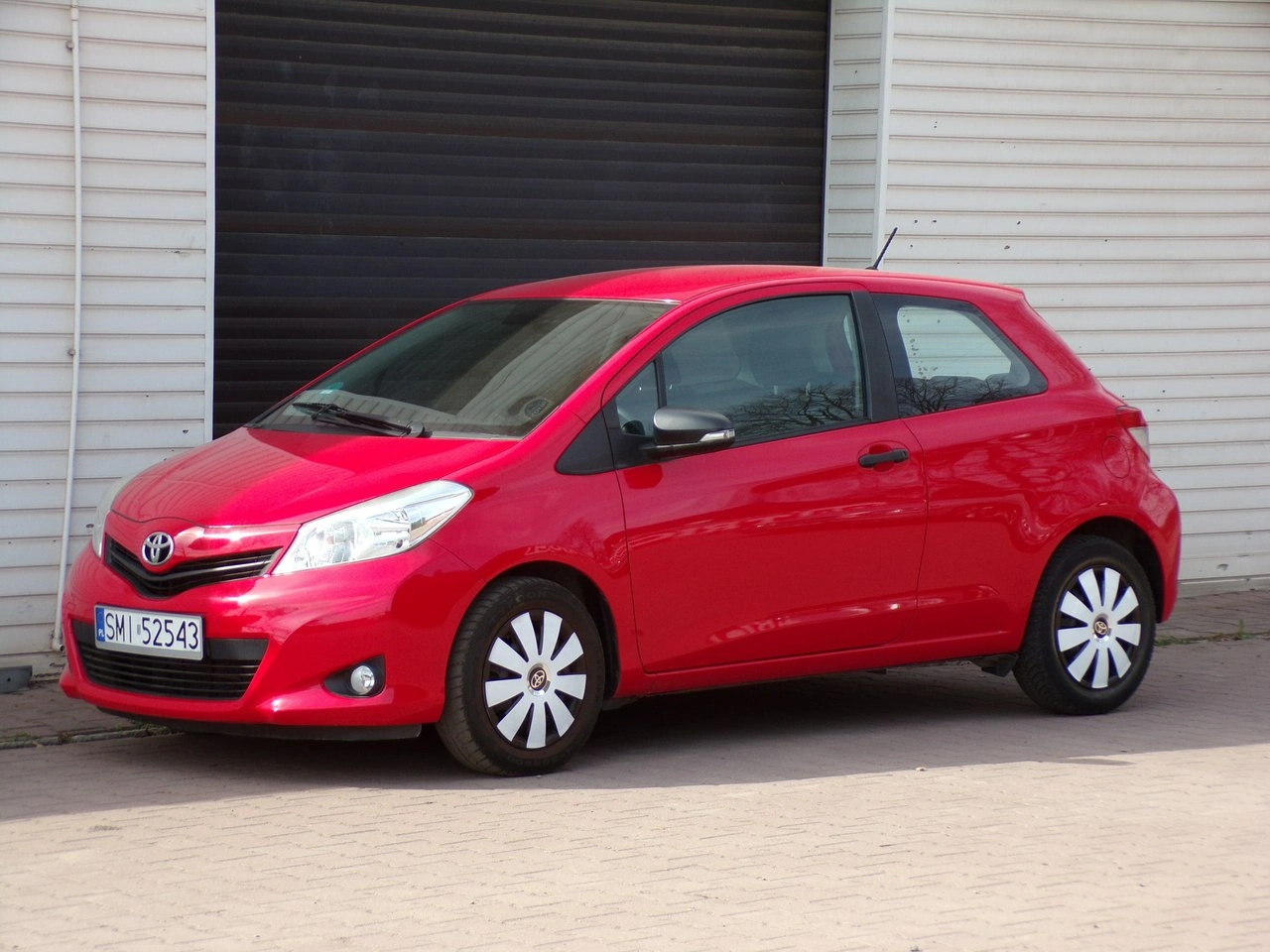 Toyota Yaris - Zdjęcie 13