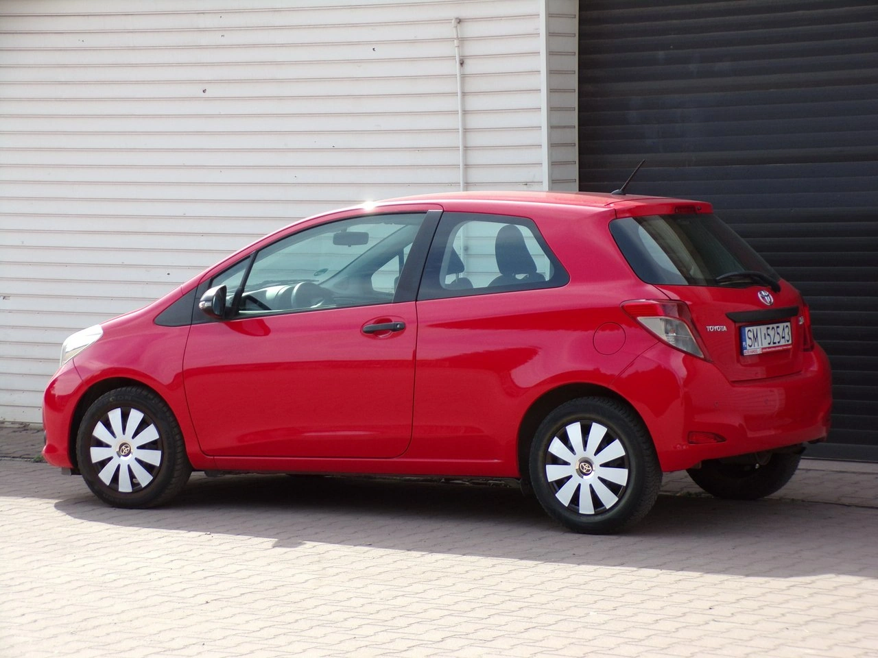 Toyota Yaris - Zdjęcie 15
