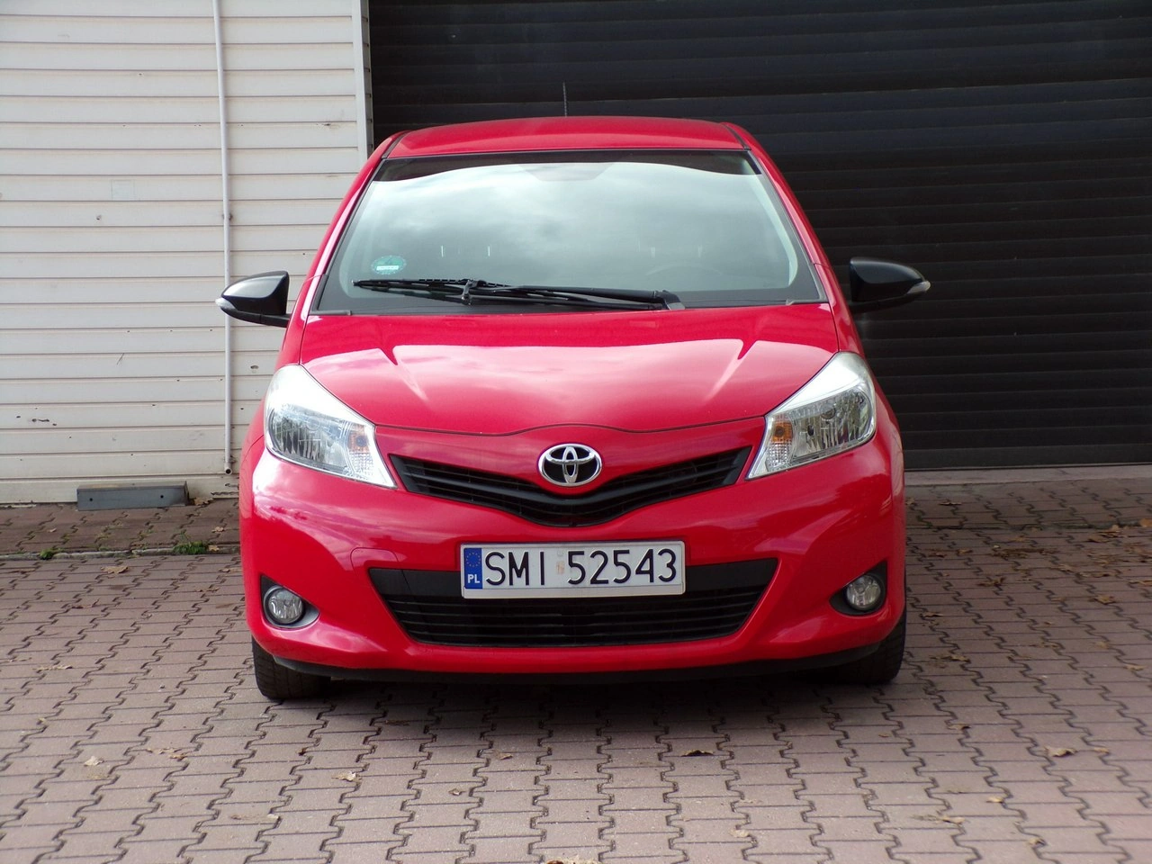 Toyota Yaris - Zdjęcie 2