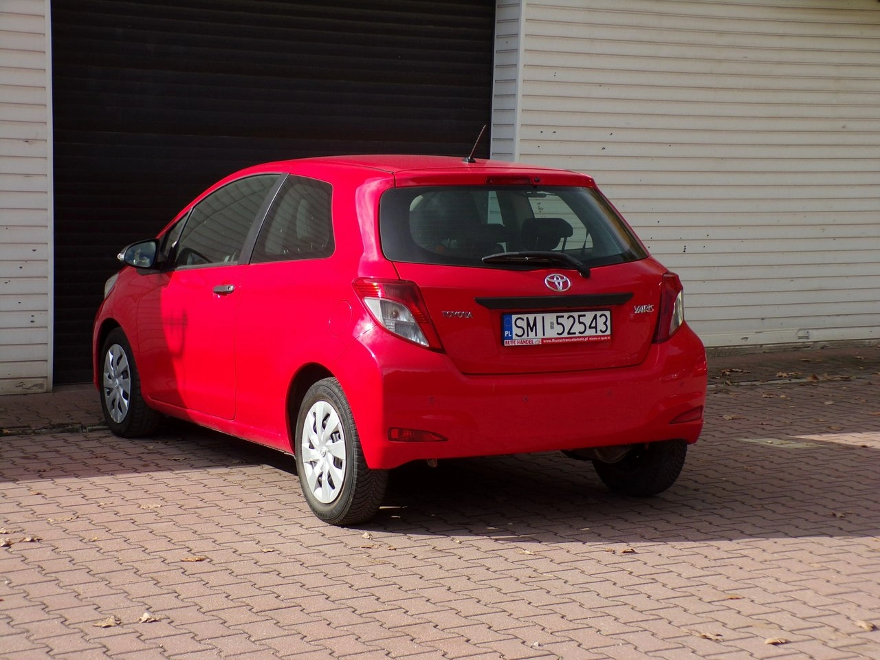 Toyota Yaris - Zdjęcie 8
