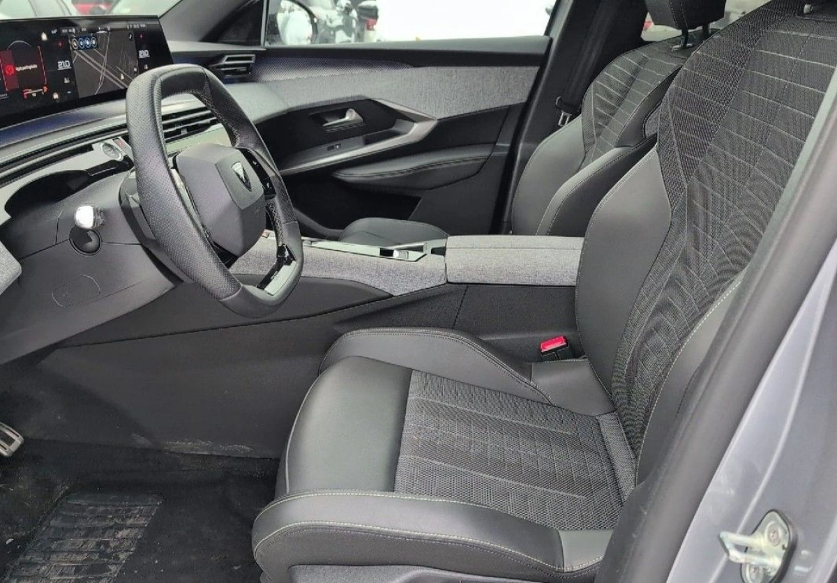 Peugeot 3008 - Zdjęcie 9