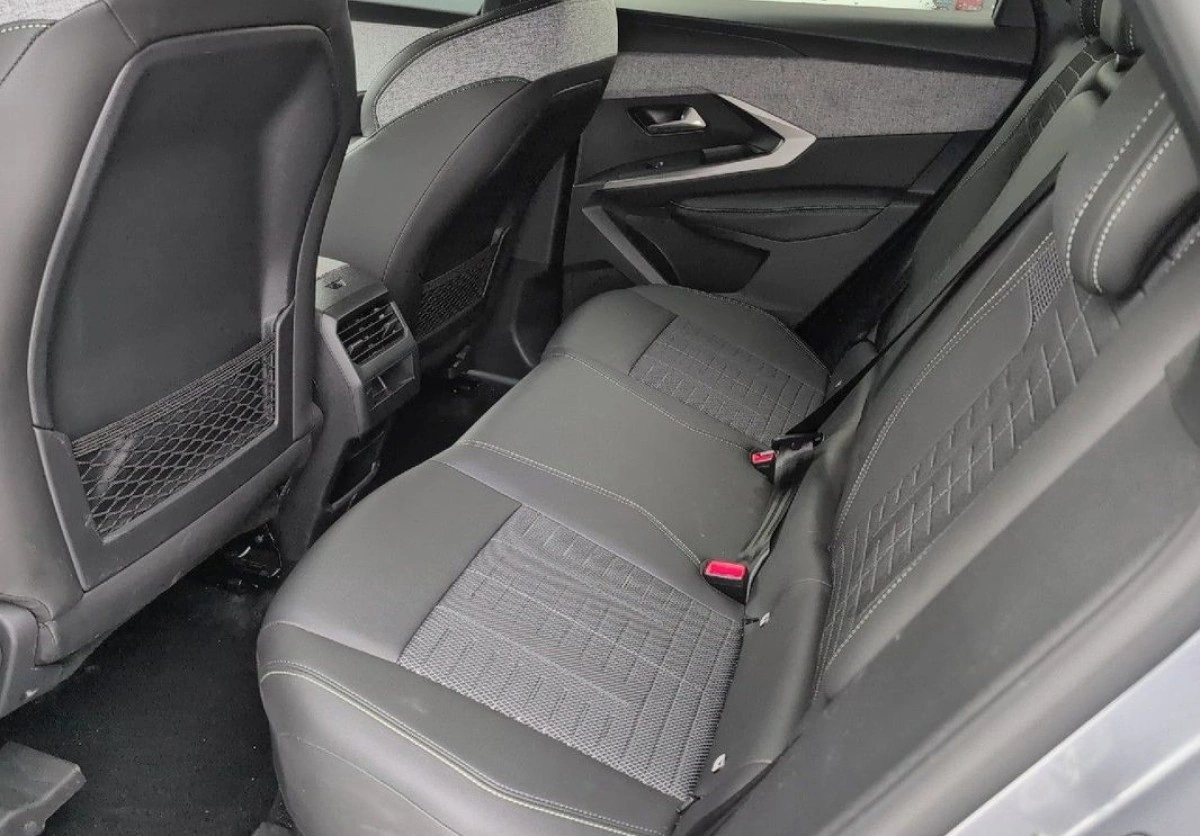 Peugeot 3008 - Zdjęcie 10