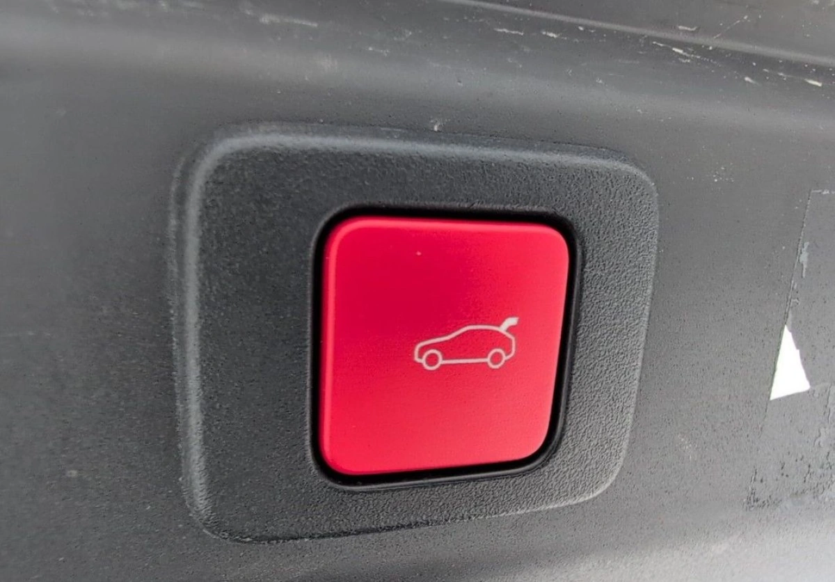 Peugeot 3008 - Zdjęcie 12