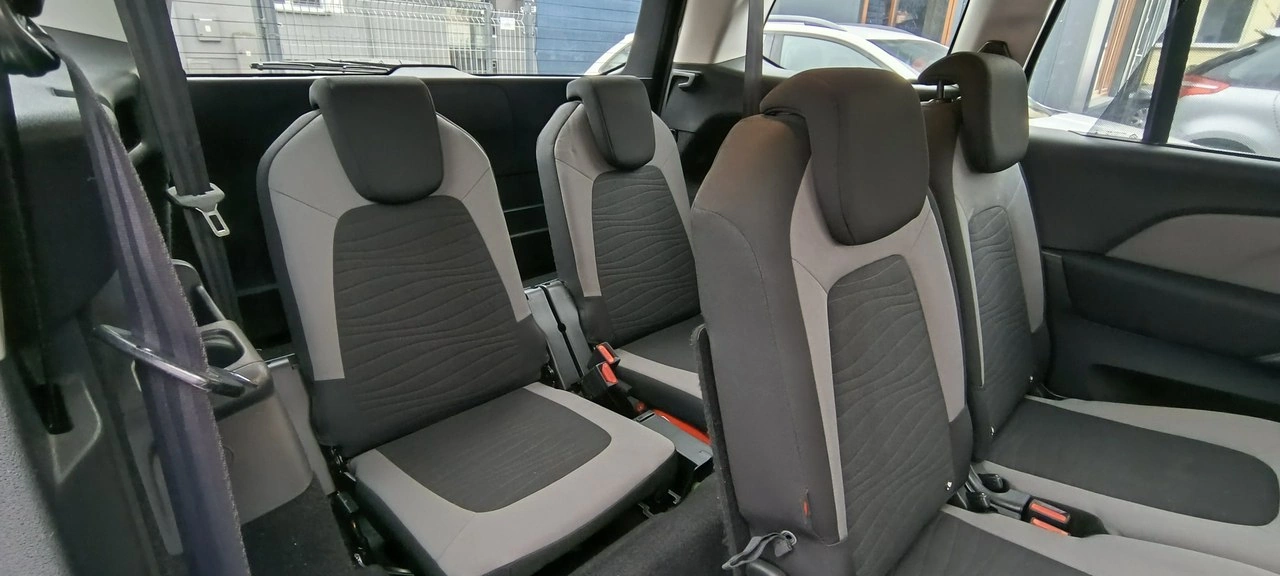 Citroën C4 Grand Picasso - Zdjęcie 10