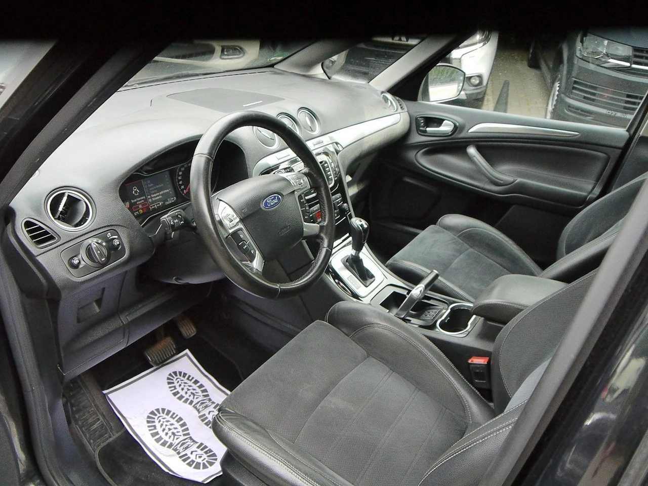 Ford S-Max - Zdjęcie 22