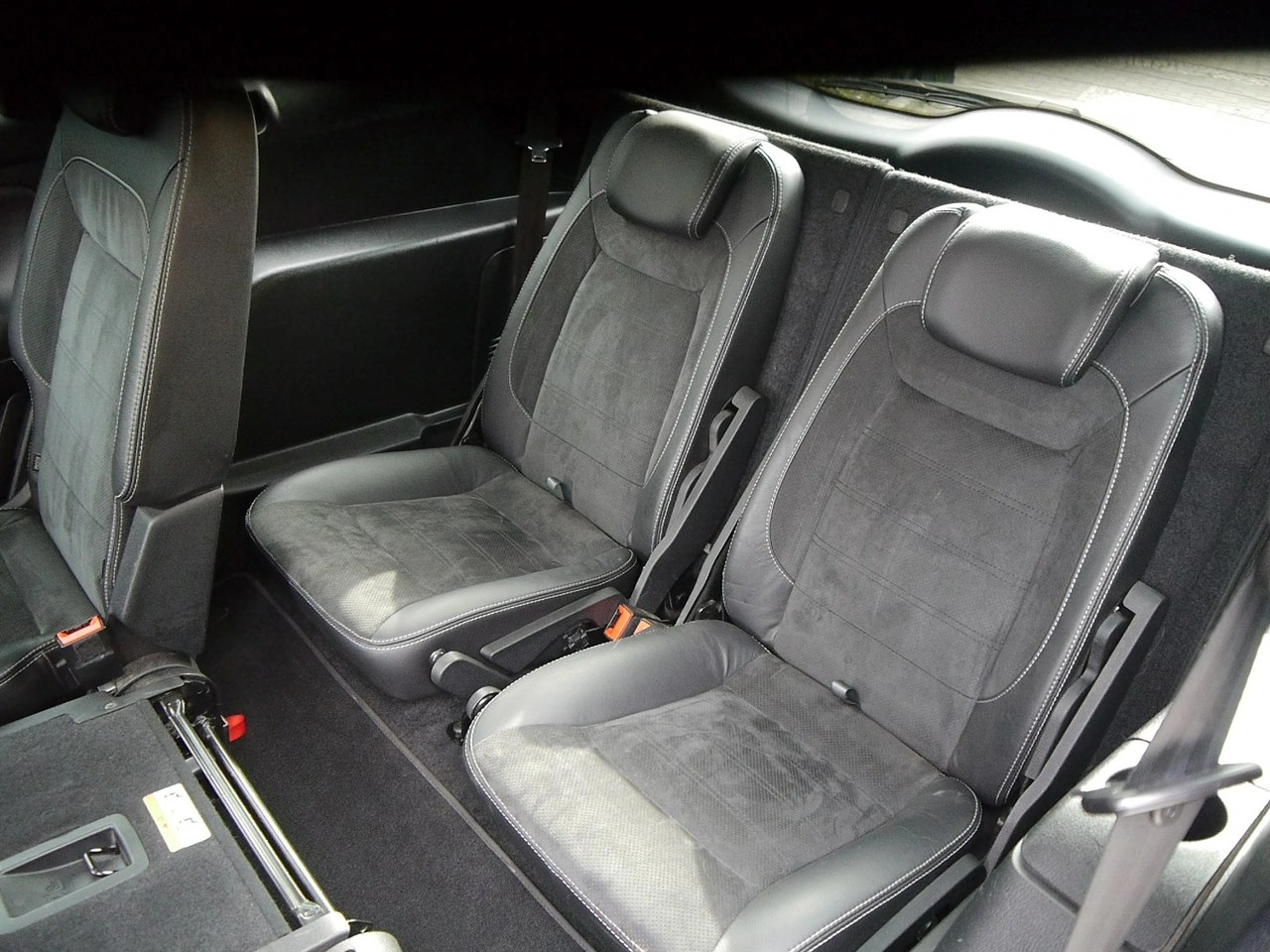 Ford S-Max - Zdjęcie 24