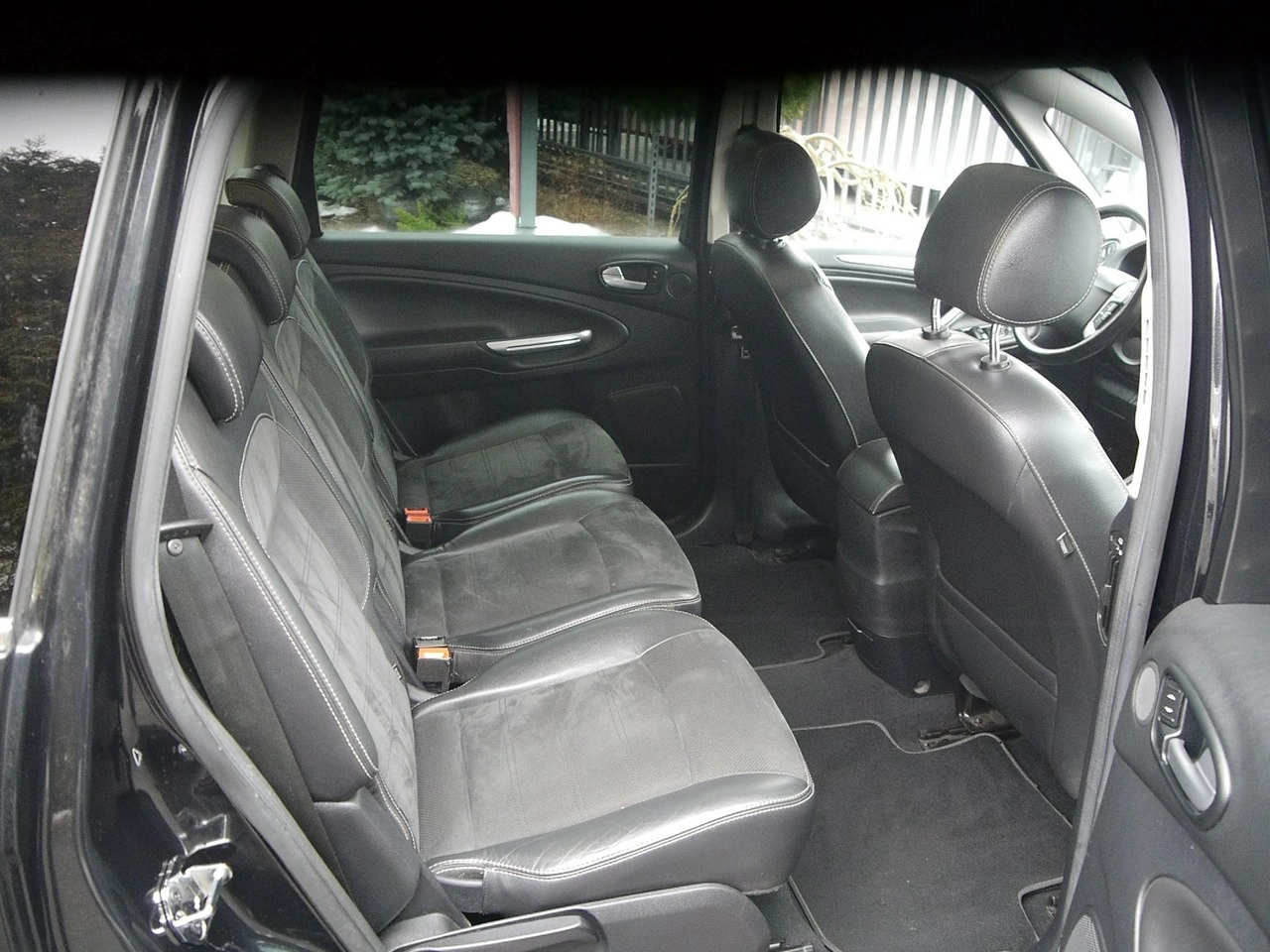 Ford S-Max - Zdjęcie 26