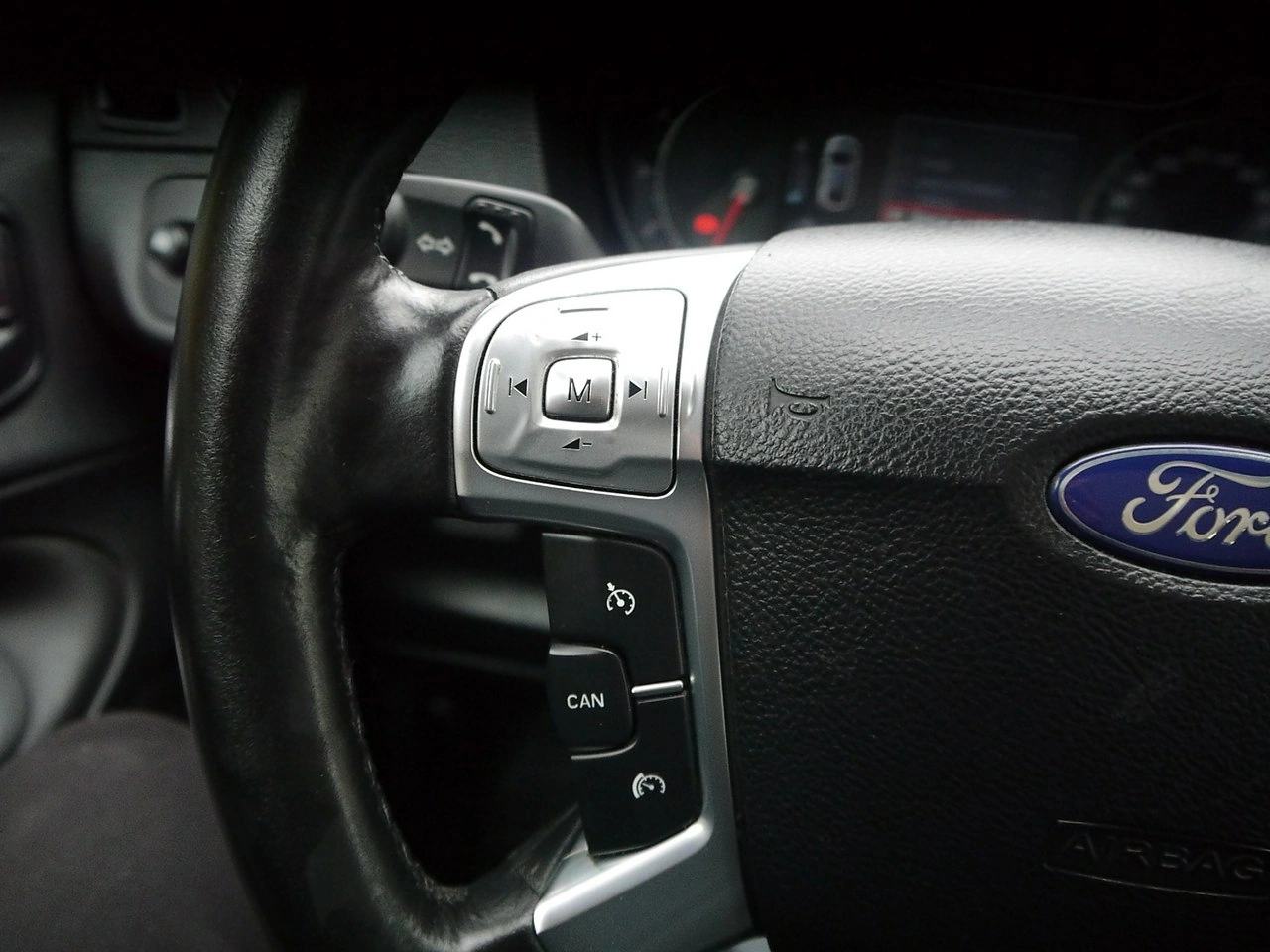 Ford S-Max - Zdjęcie 28