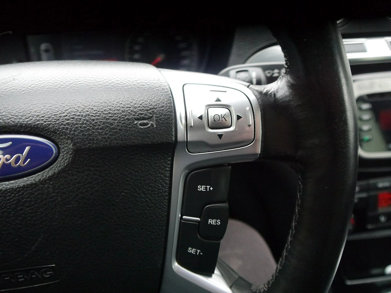 Ford S-Max - Zdjęcie 29