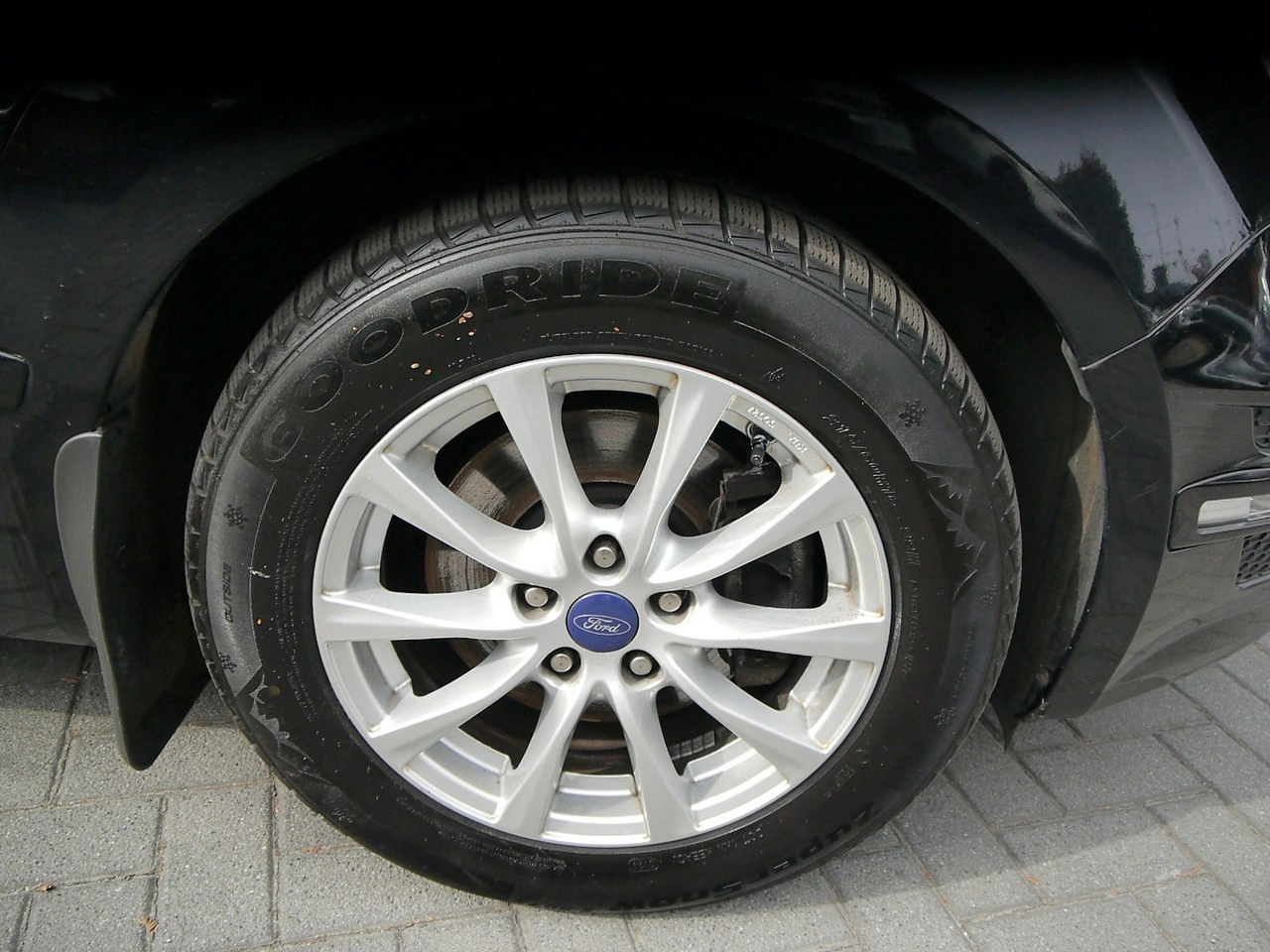 Ford S-Max - Zdjęcie 34