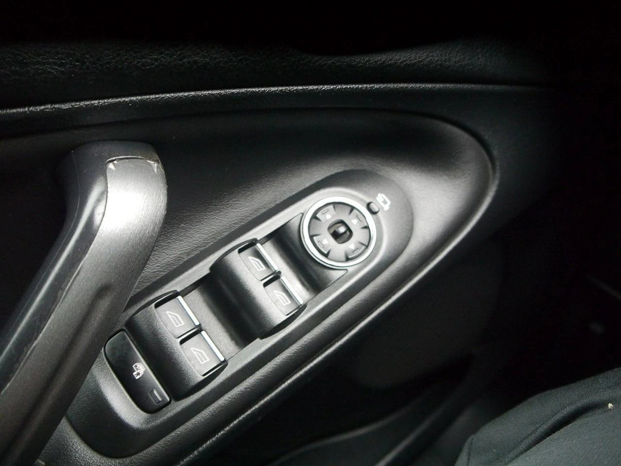 Ford S-Max - Zdjęcie 34