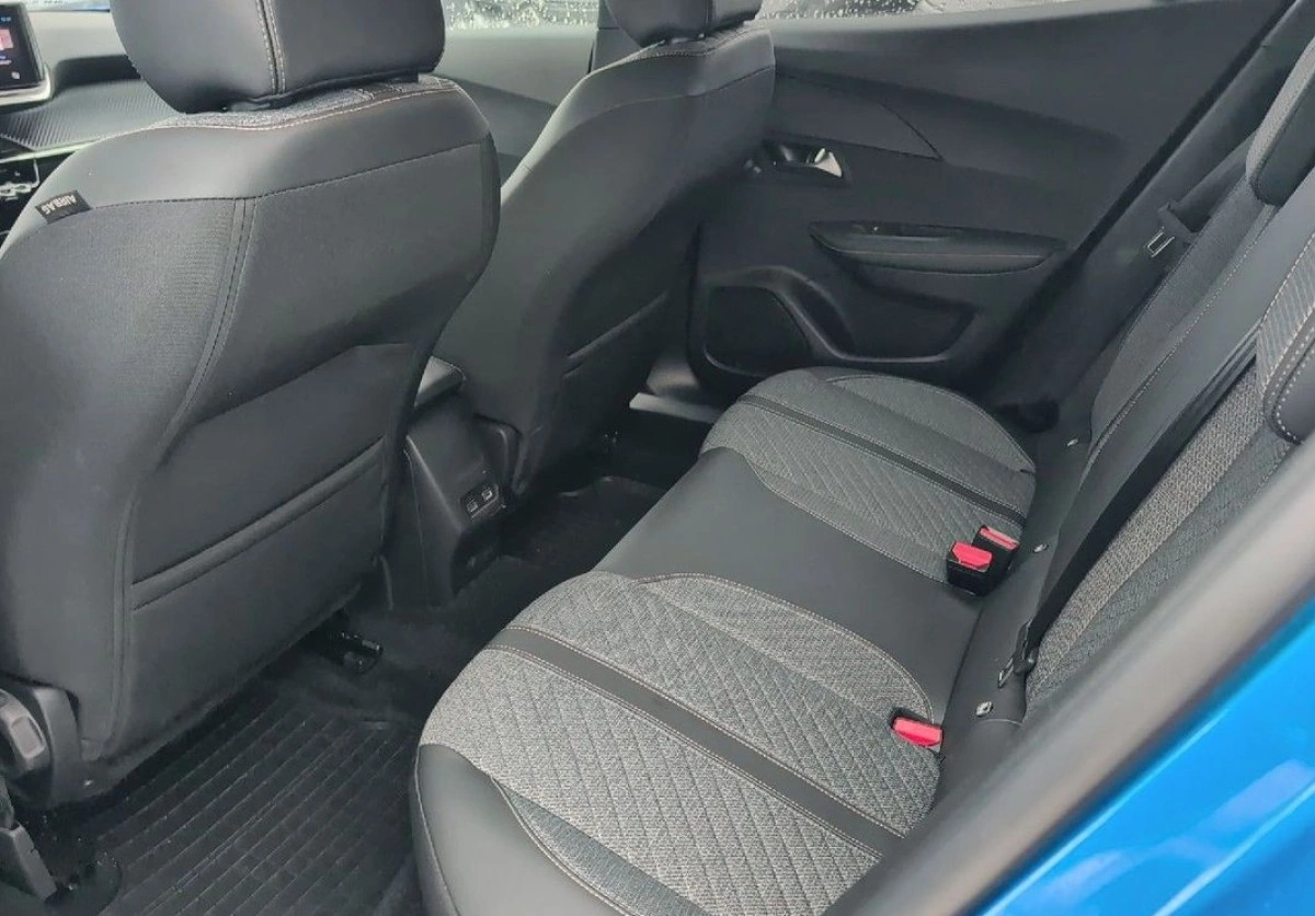 Peugeot 2008 - Zdjęcie 10