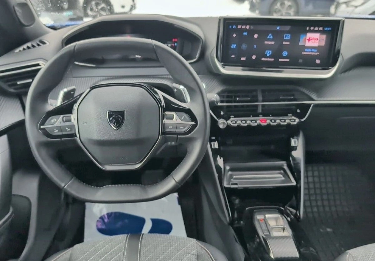 Peugeot 2008 - Zdjęcie 11