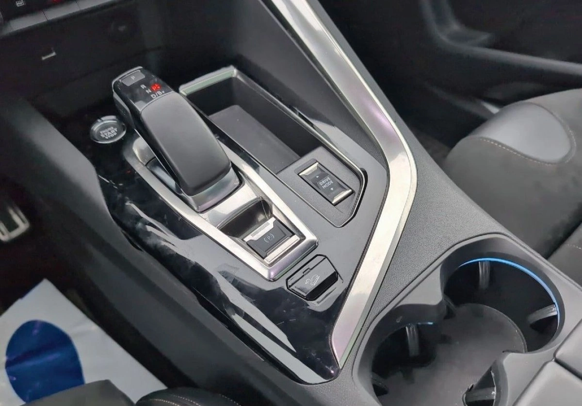 Peugeot 3008 - Zdjęcie 13