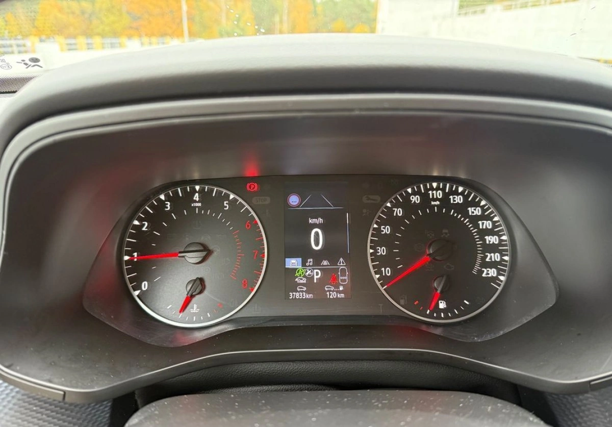 Renault Arkana - Zdjęcie 15