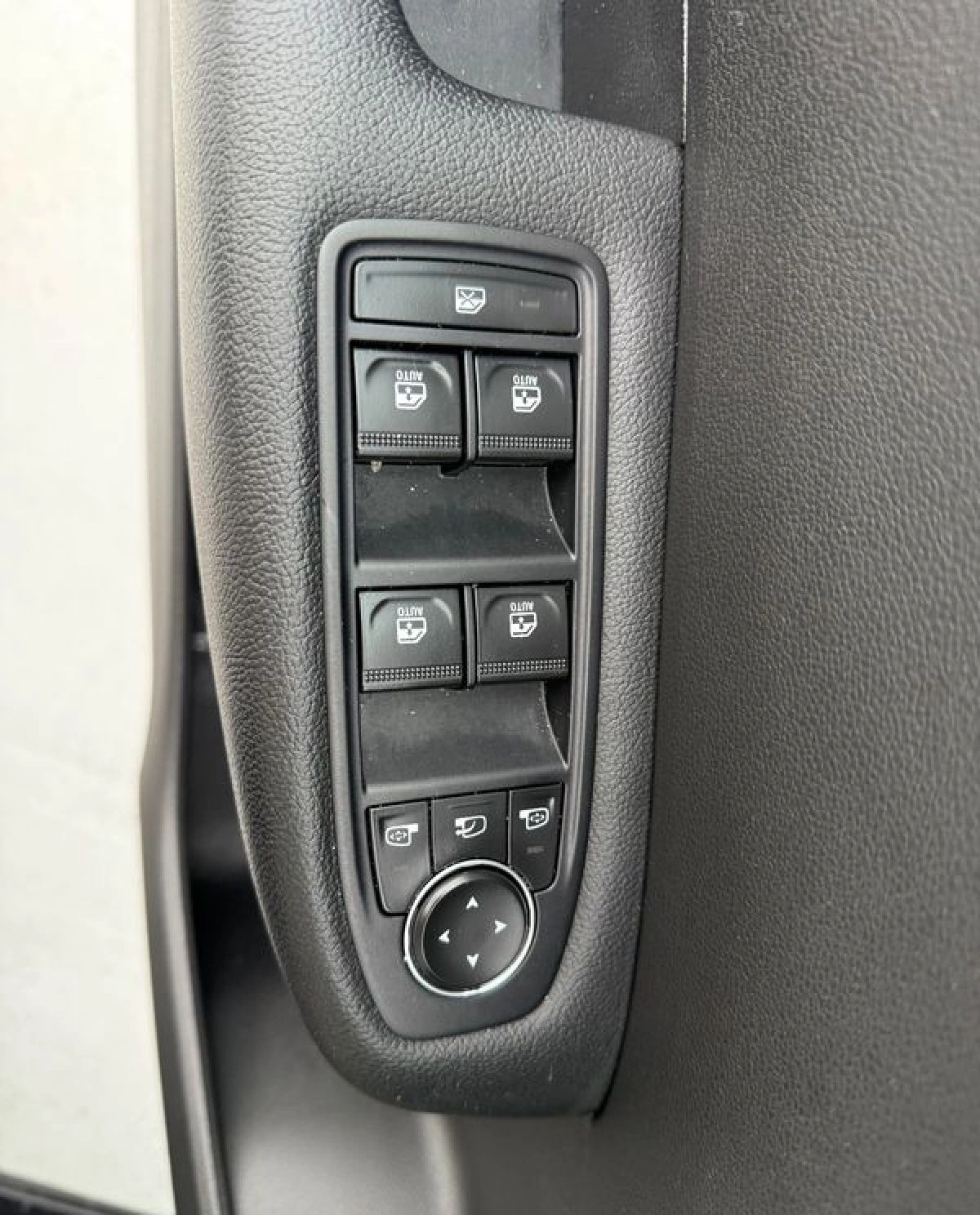 Renault Arkana - Zdjęcie 22