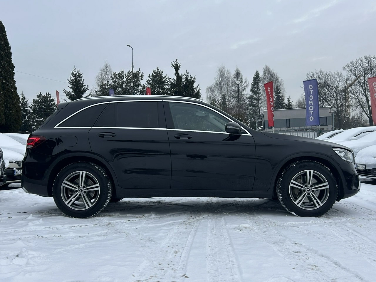 Mercedes GLC 200 - Zdjęcie 9