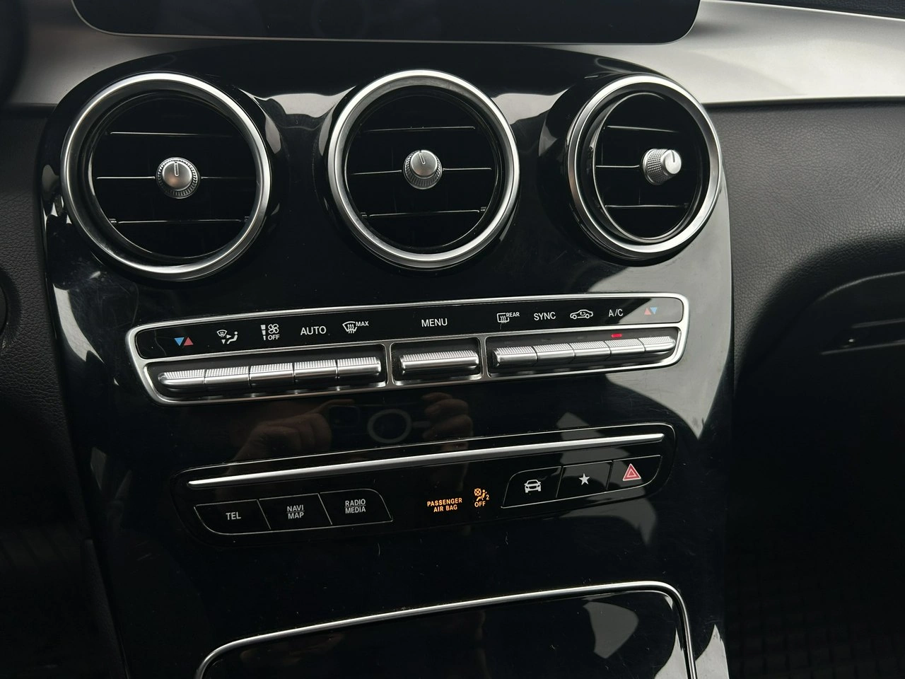 Mercedes GLC 200 - Zdjęcie 27