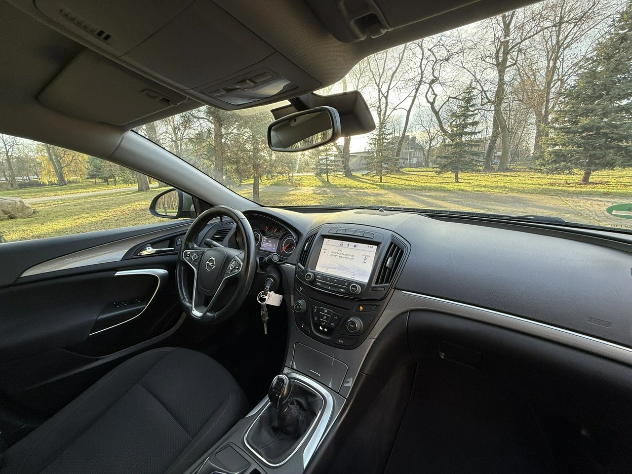 Opel Insignia - Zdjęcie 16