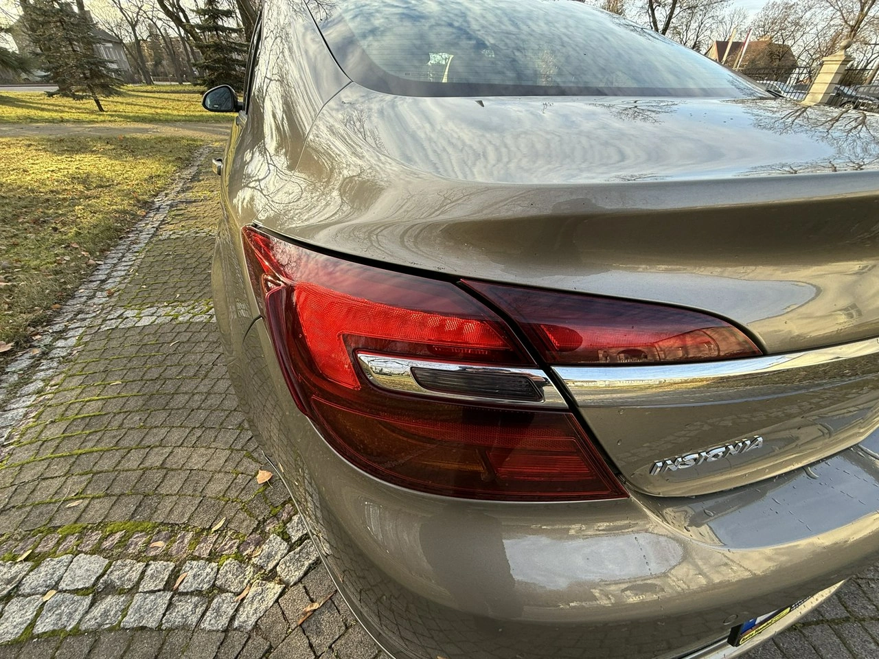 Opel Insignia - Zdjęcie 10