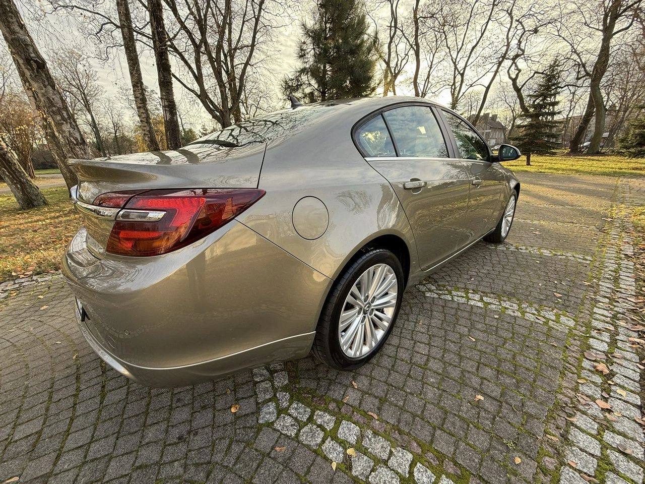 Opel Insignia - Zdjęcie 4