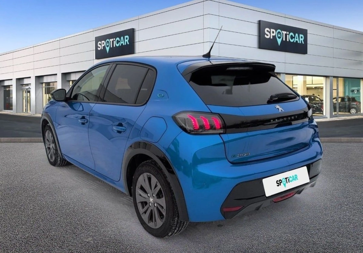 Peugeot 208 - Zdjęcie 7