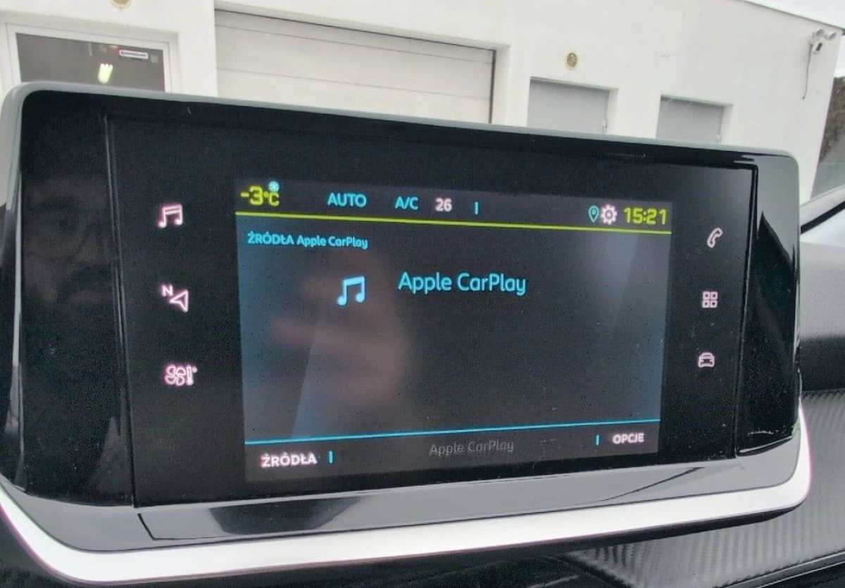 Peugeot 208 - Zdjęcie 21