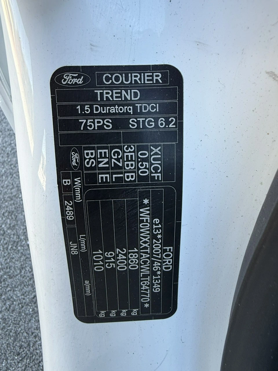 Ford Transit Courier - Zdjęcie 13