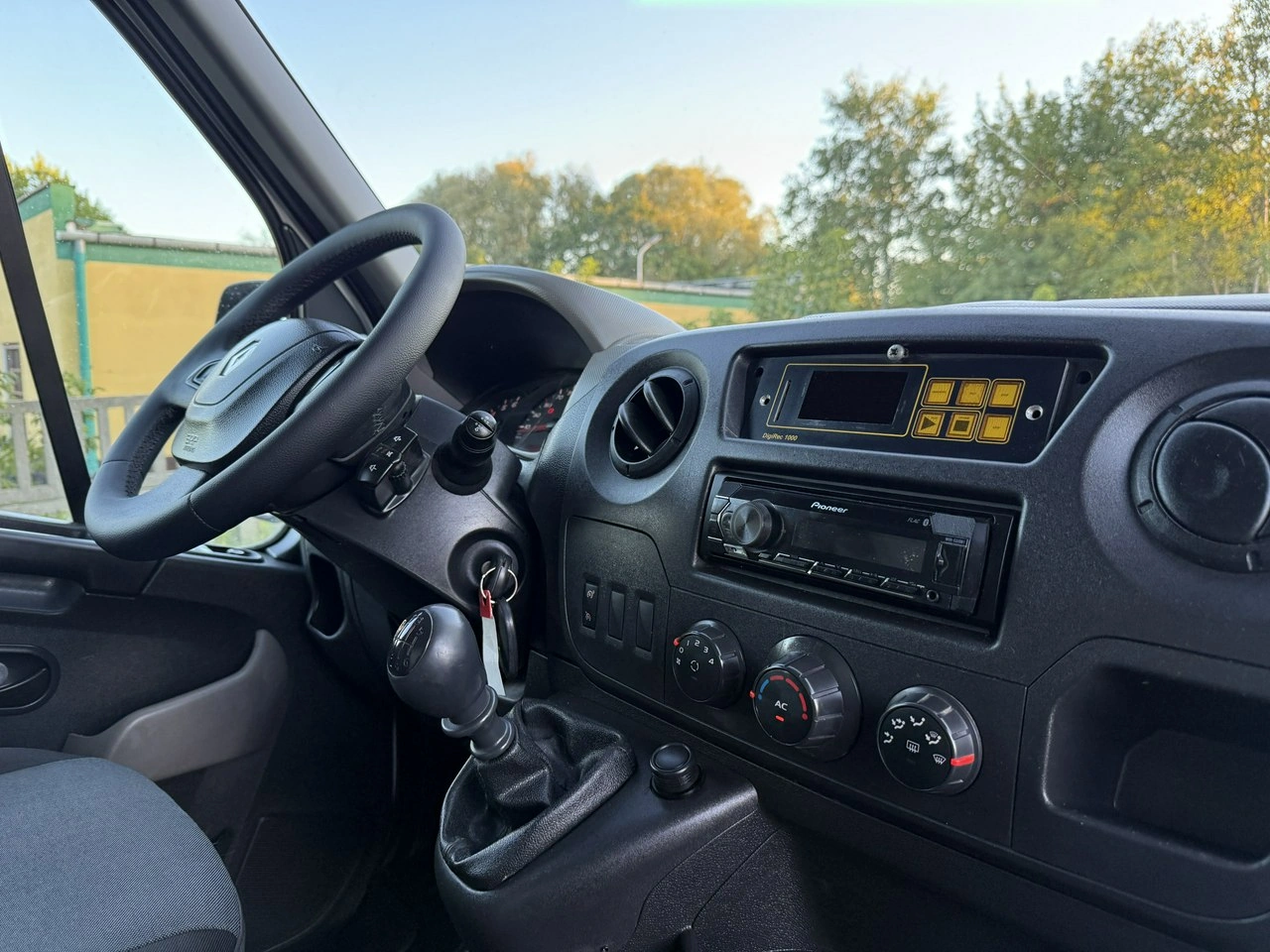 Renault Master - Zdjęcie 12