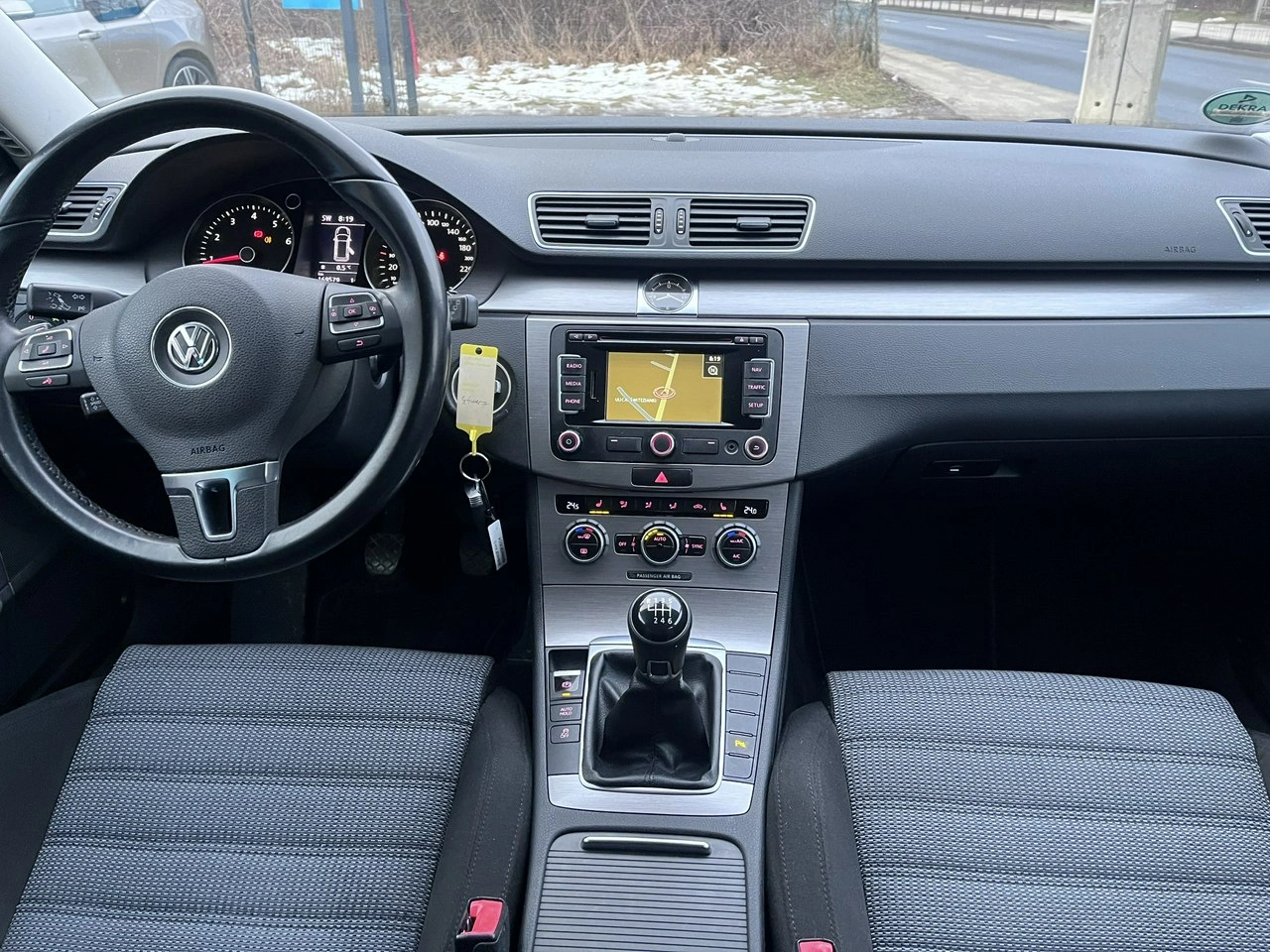 Volkswagen Passat - Zdjęcie 11