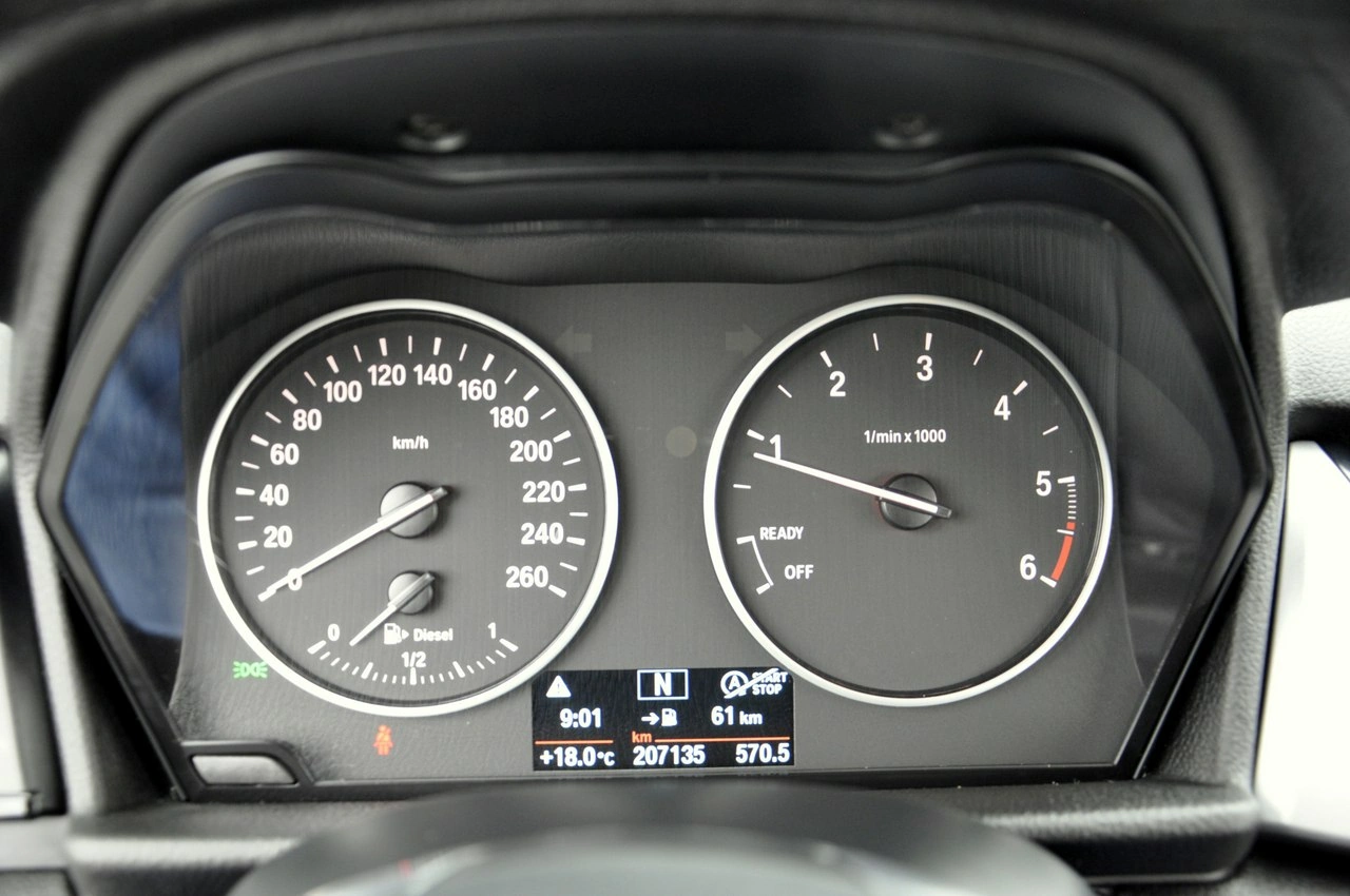 BMW 218 - Zdjęcie 11