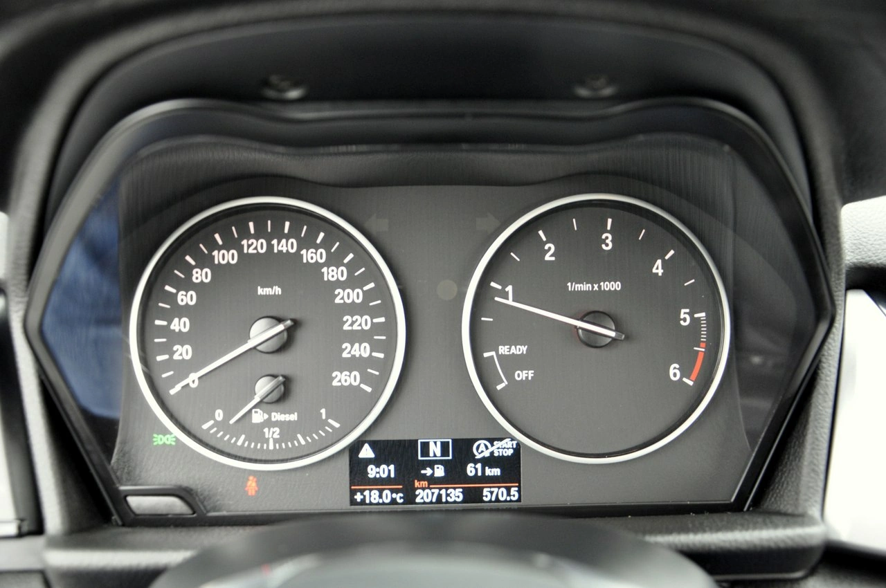 BMW 218 - Zdjęcie 11