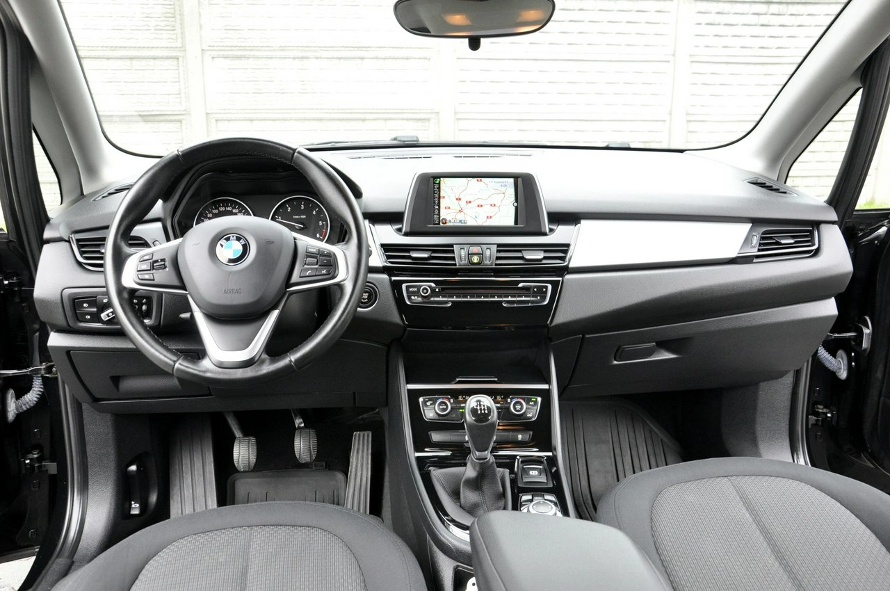 BMW 218 - Zdjęcie 4