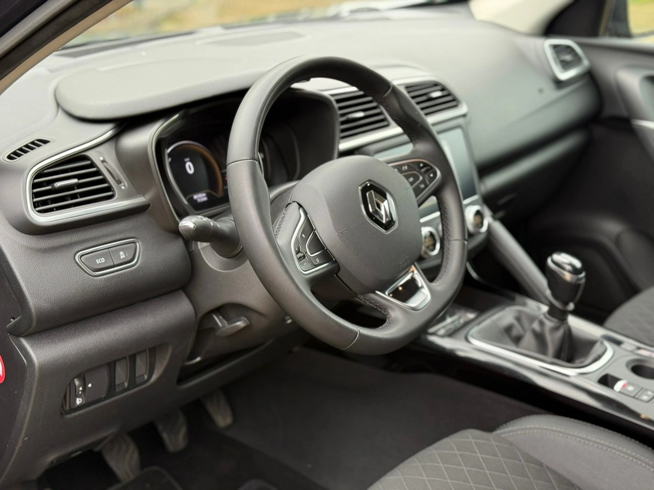 Renault Kadjar - Zdjęcie 17