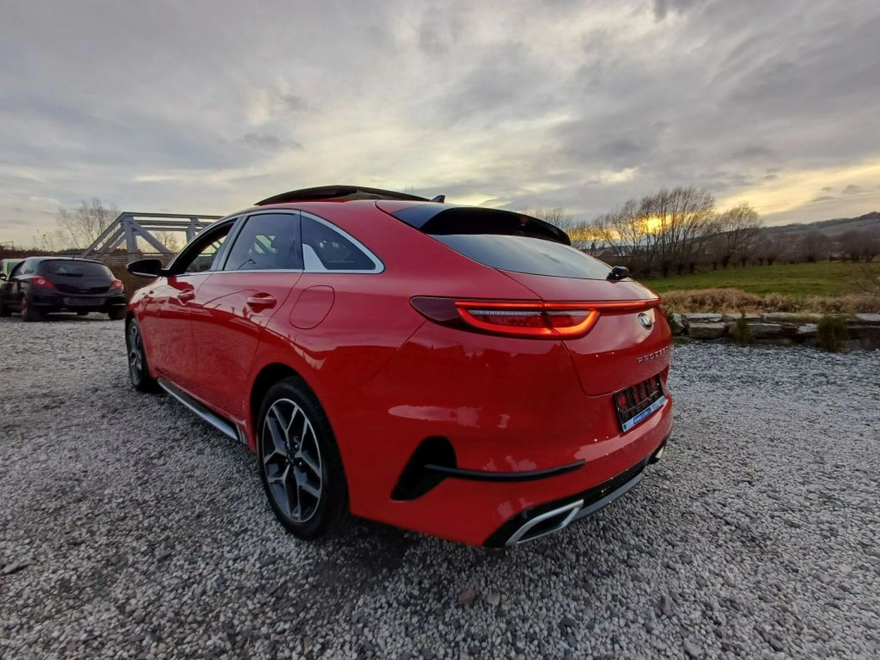 Kia Pro Cee'd - Zdjęcie 15